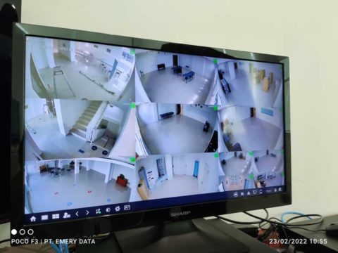 mengecek mesin cctv berbunyi